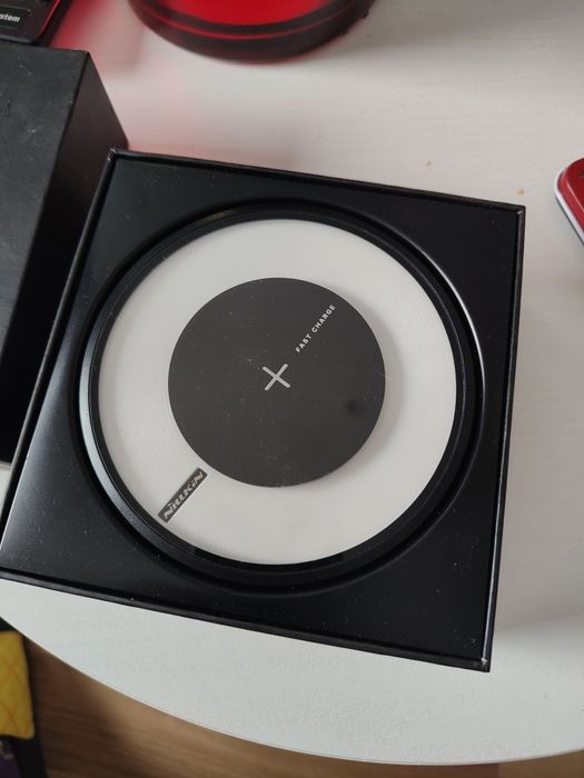 Bezprzewodowa ładowarka Nillklin