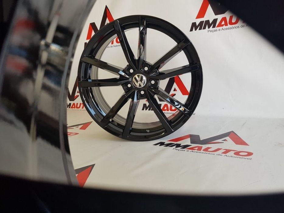Jantes Golf R Gloss Black 19