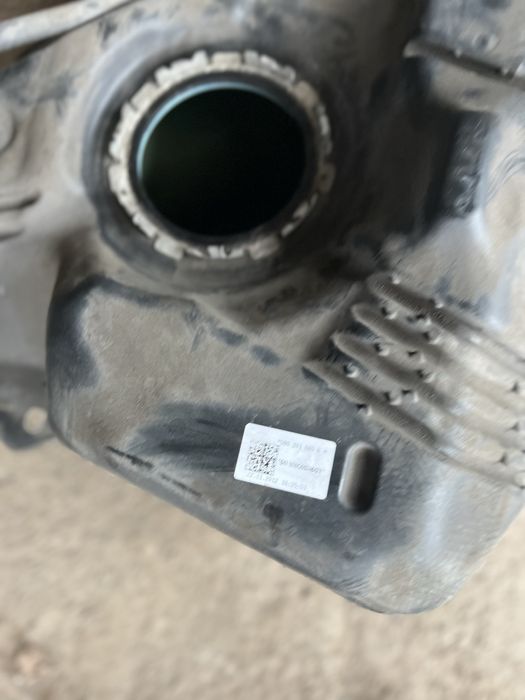 Продам паливні баки на Фольцваген Пасат б7, Фольцваген Тігуан Америка