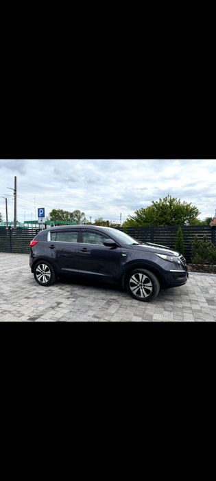 Кіа  спортадж  2010