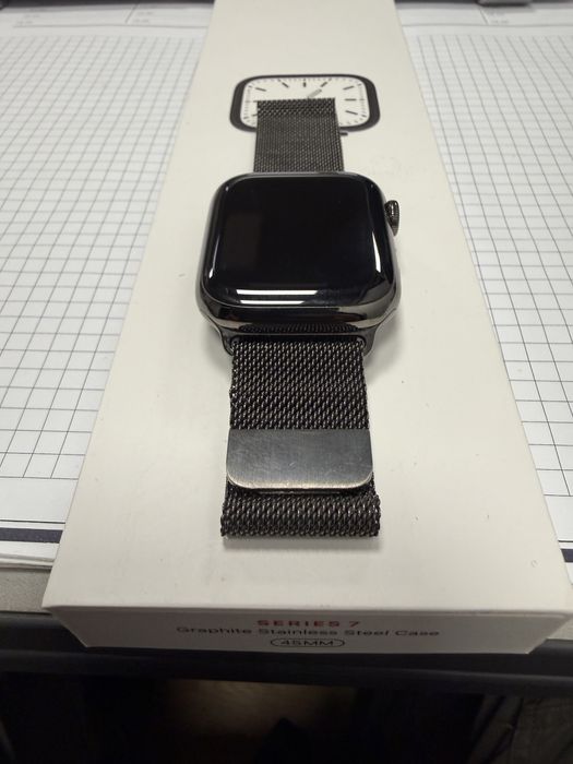 Apple Watch 7, 45mm Cellular Grafite
