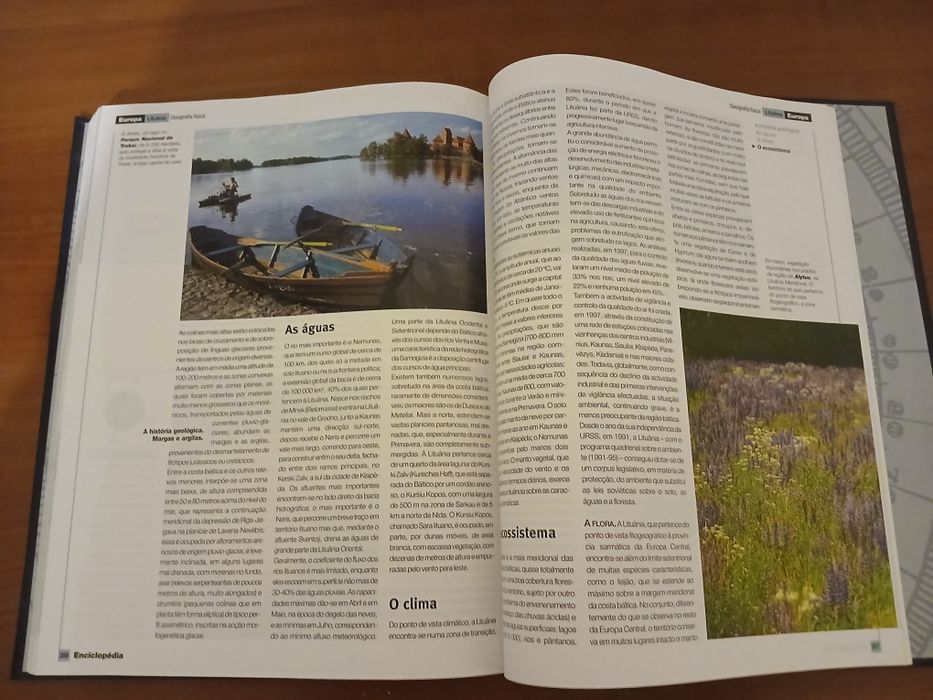 Livro Geografia universal
