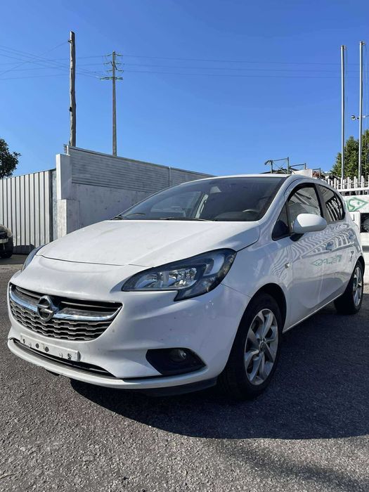 Opel Corsa E 2017 para peças!