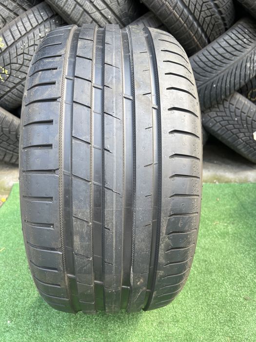 *Opona Nokian 245/40/17 pojedynka