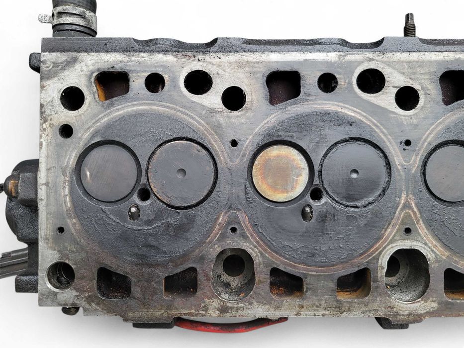 ГБЦ головка блока Ford Focus 1.8 TDDI TDCi