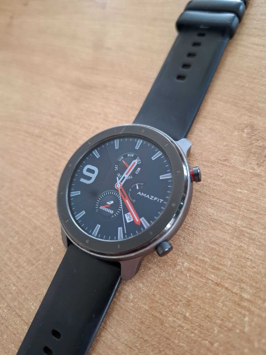 Amazfit GTR 47mm - zestaw z dodatkowymi paskami i szkłem hybrydowym