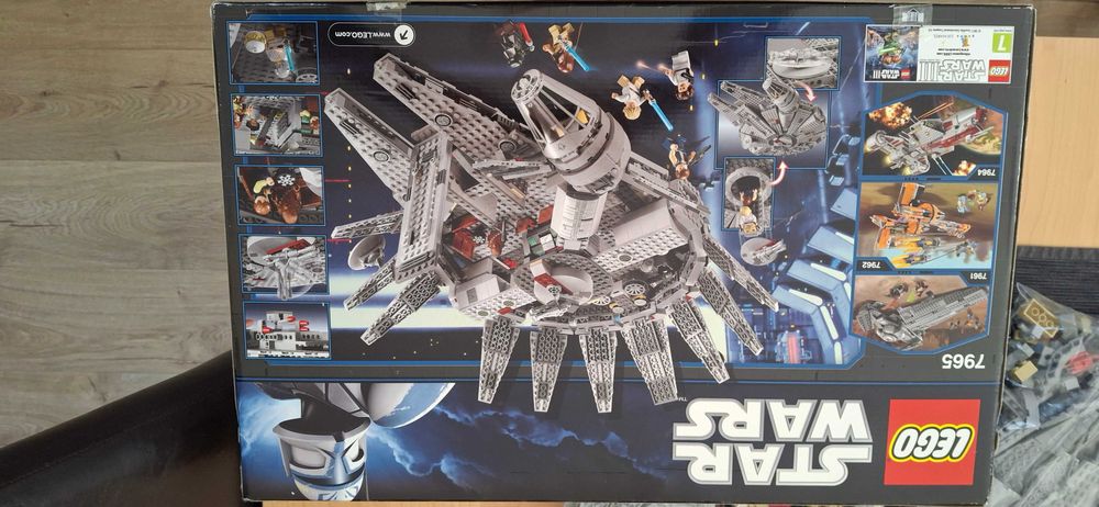 Lego 7965 Falcon Millenium Star Wars