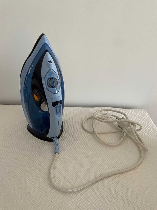Ferro a Vapor Philips