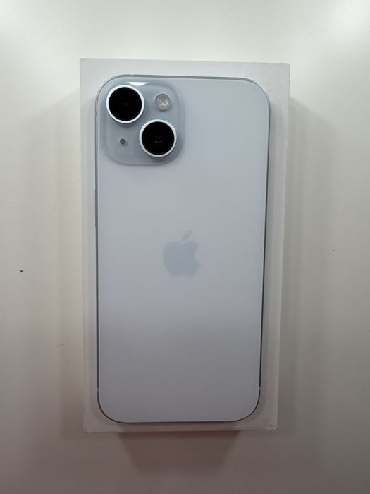 Iphone 15 128 GB niebieski