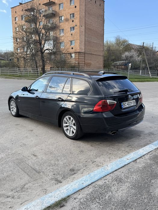BMW E91 2.0d automatic