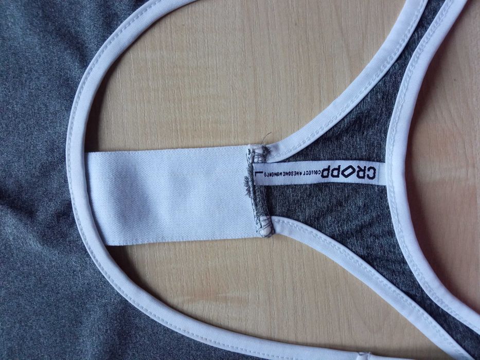 Sportowy top Bluzka na ramiączkach Szara Melanż Cropp 40 L