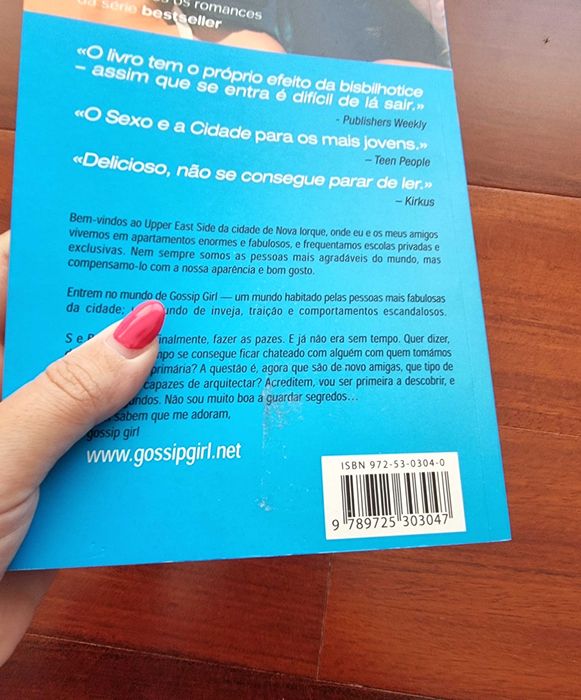 Livro "Gossip Girl-Quero tudo e mais alguma coisa",Cecily Von Ziegesar