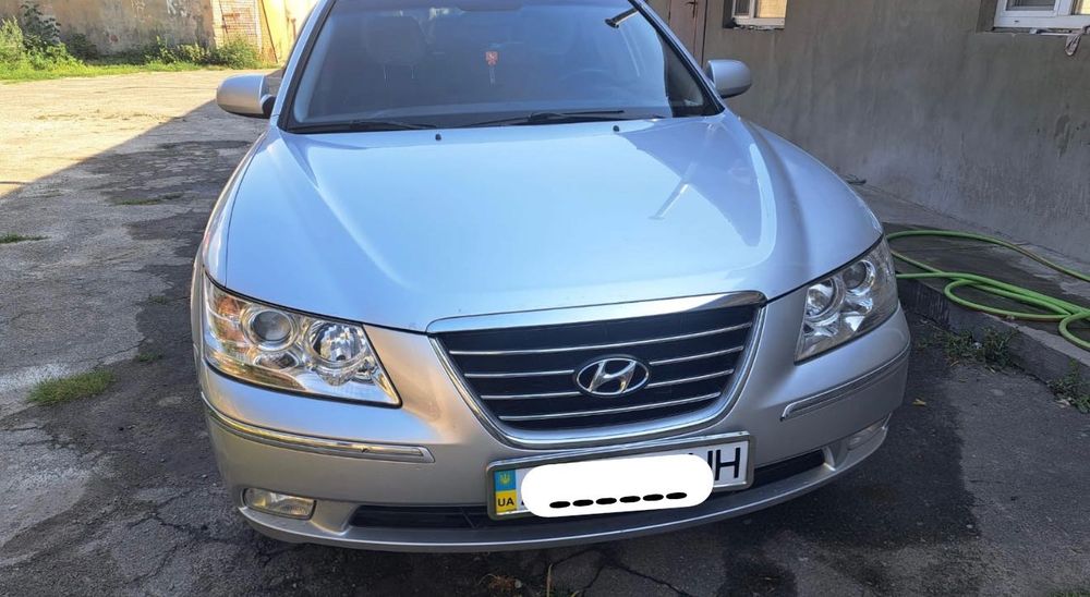 Ппродається доглянутий автомобіль від власника