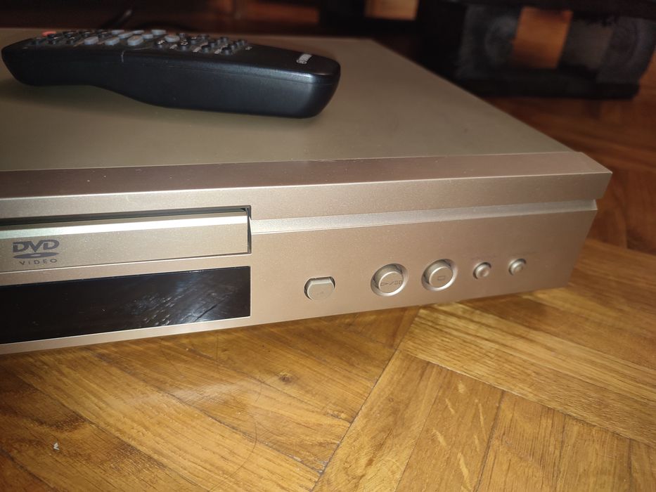 Odtwarzacz Yamaha DVD-S540