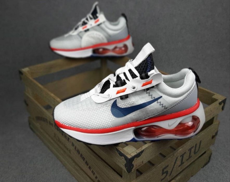 Кроссовки Nike найк