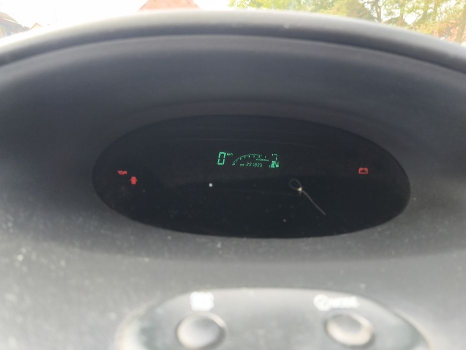 Sprzedam Toyotę Yaris I