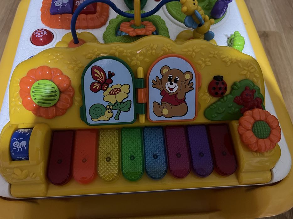 Mesa de atividade Chicco