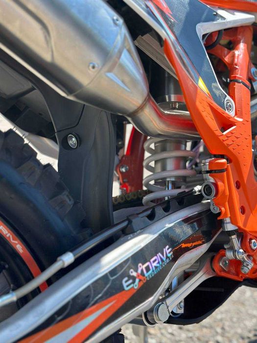 Мотоцикл EXDRIVE HYPER 300 (21/18)