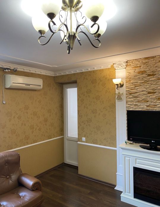 Продам отличную 2х комнатную квартиру в Ингульском районе.