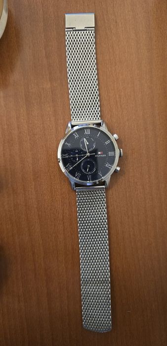 Relogio Tommy Hilfiger
slide 1 of 4