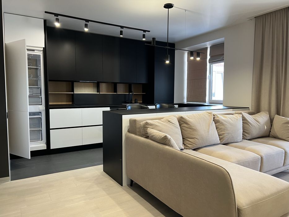 Продаж двокімнатної квартири в ЖК Преміум парк