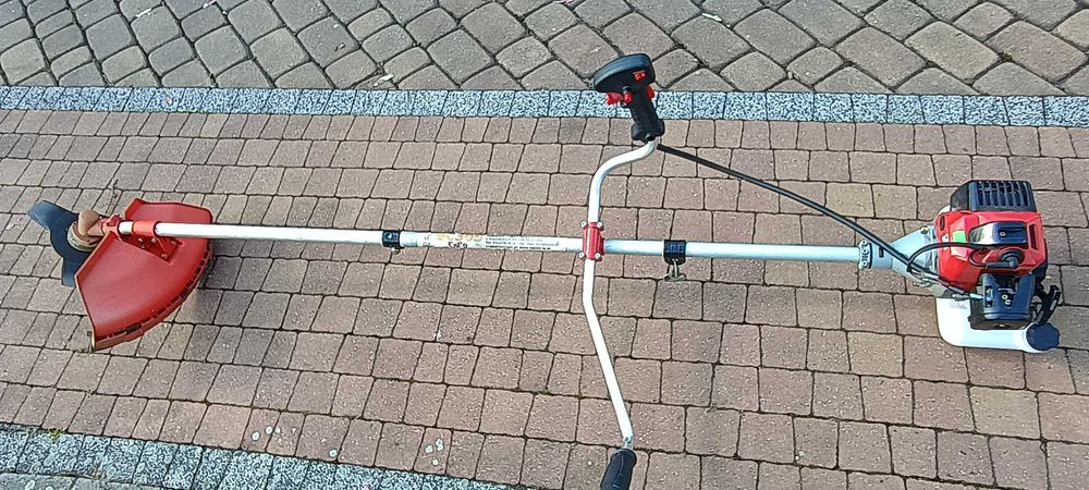 kosa spalinowa, nożyce do żywopłotu, podkszesywarka łańcuchowa