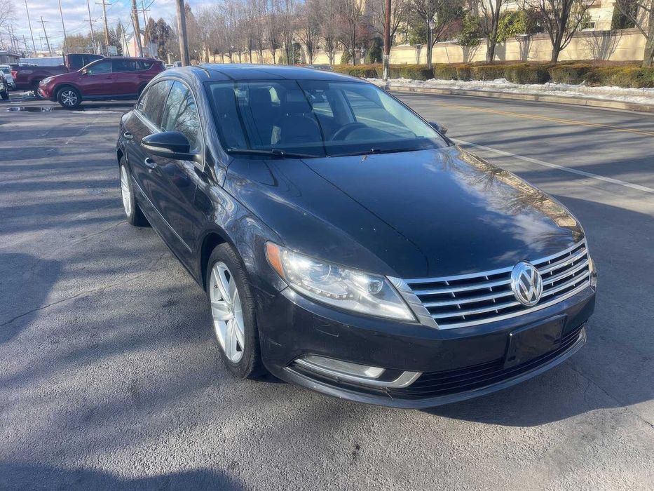 Volkswagen CC Sport      2013