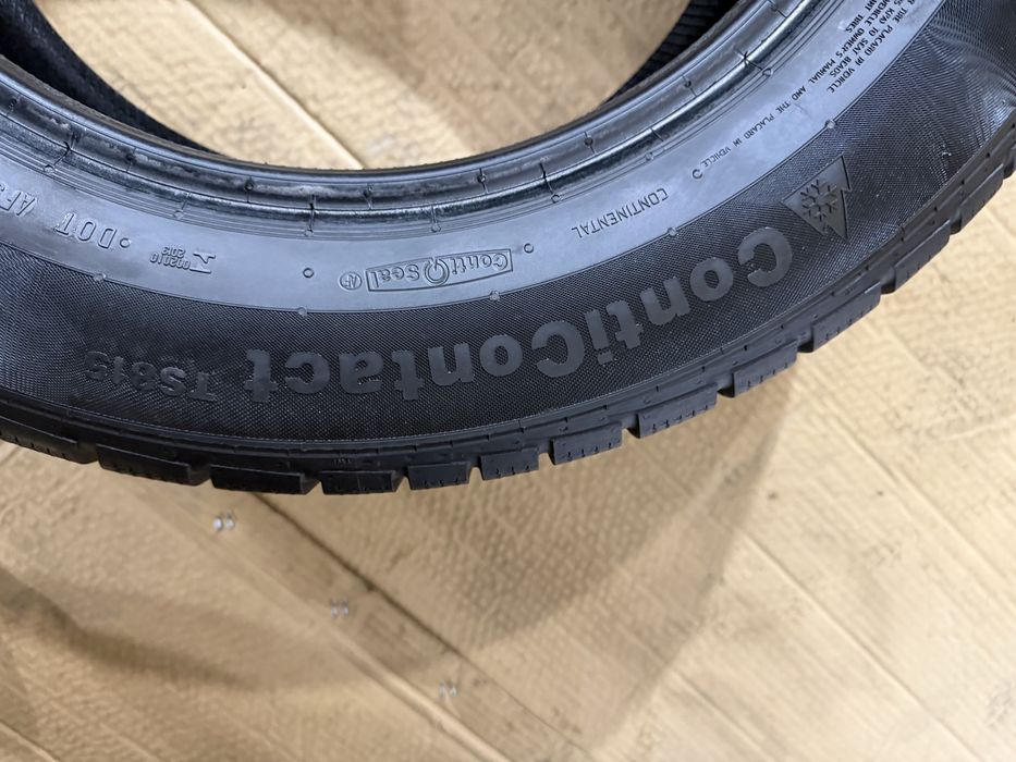 Резина зимова  Continental 215.60 R16 95V