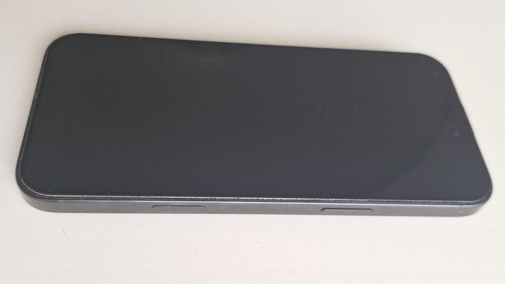 Apple iPhone 16 Pro Max 256 Gb Black Titanium Neverlock Повний комплект, як новий + оригінальні чохли + додаткові захисні стекла, Батарея 95%