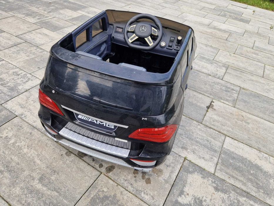 Samochod mercedes akumulator dziecko