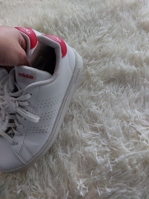 Кросівки adidas 40