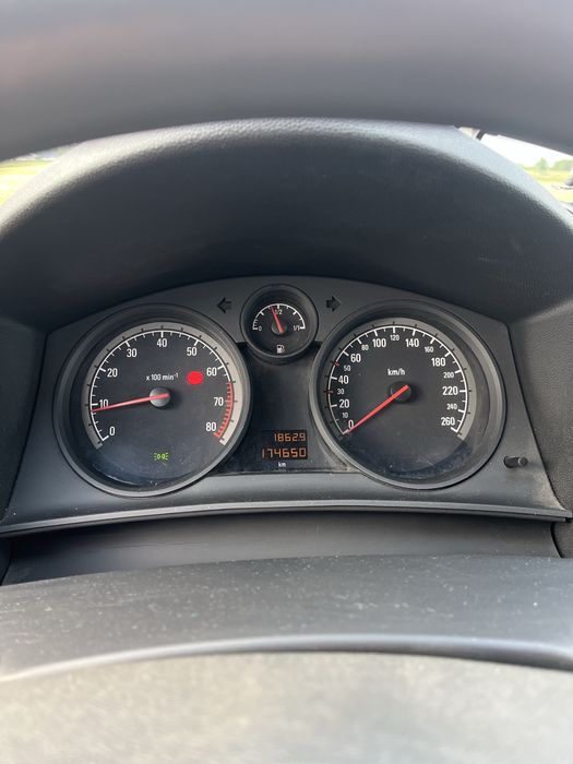Opel astra h gtc