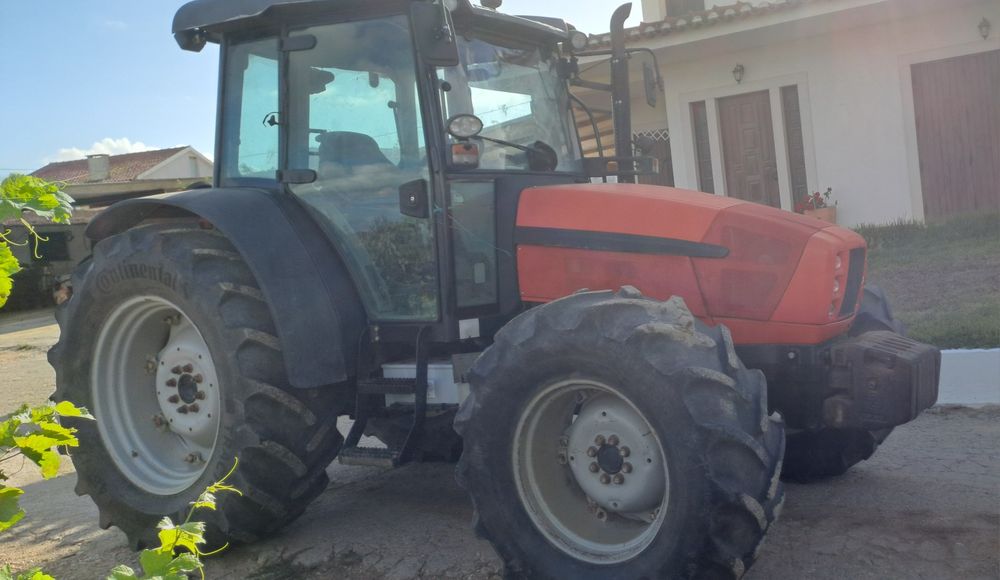 Trator same explorer 3 100 4x4 com inversor