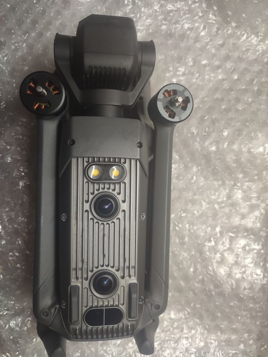 Квадракоптер Dji Mavic 3