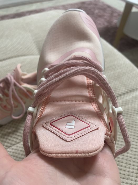 Кросівки Fila 22.5 см