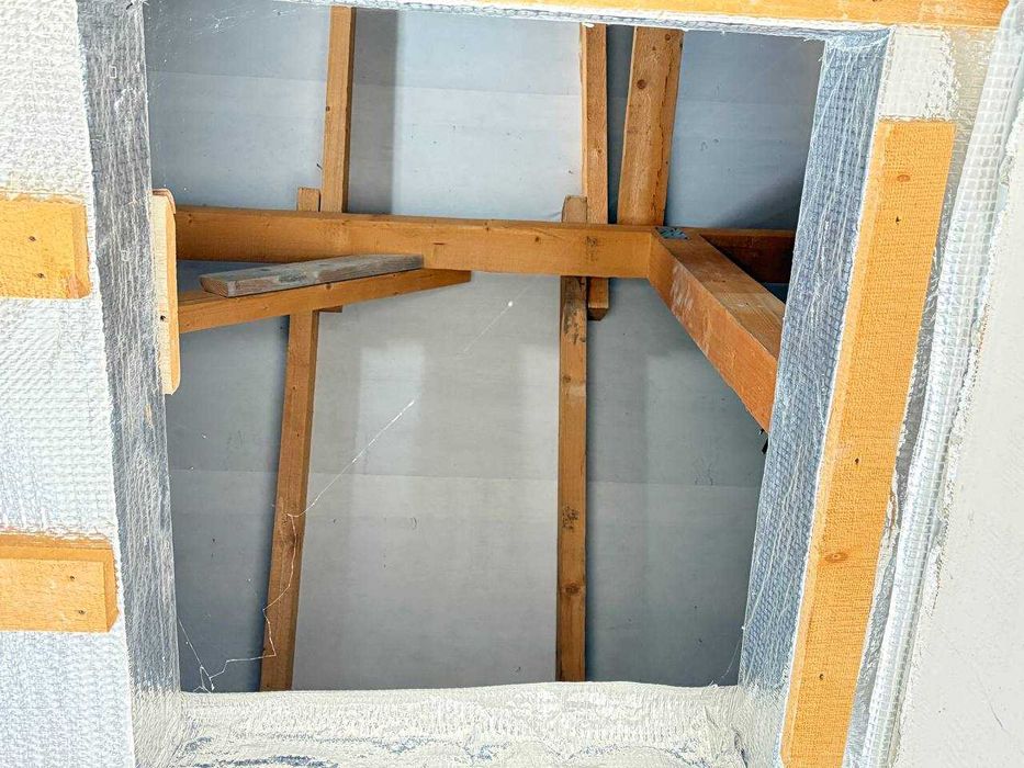 Продаж будинку в селі Іваниківка