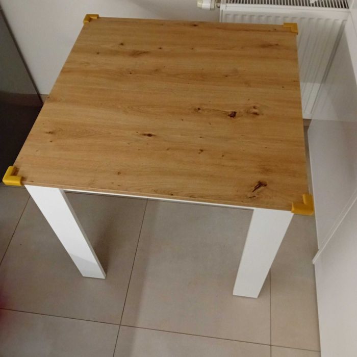 sprzedam stół 80 cmx80cm