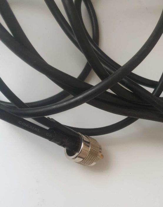 Антена Автомобильная на могнитном основании ,смотрите описание