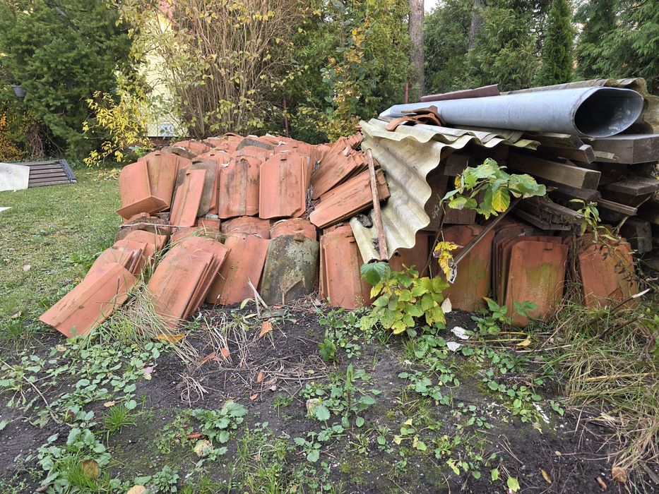 Oddam dachówki poniemieckie