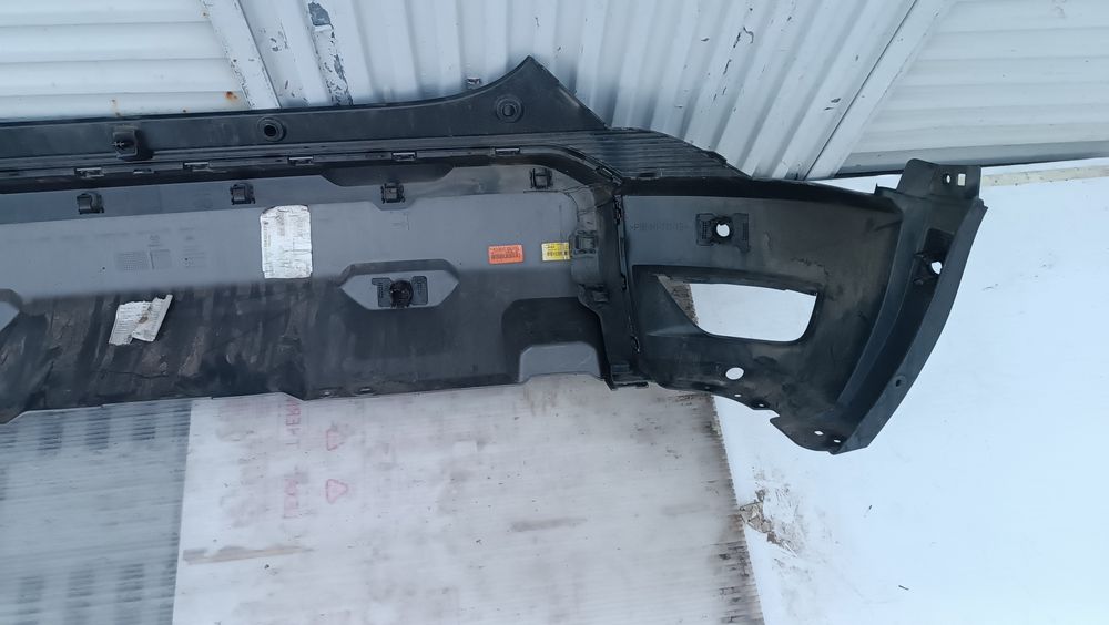 Vendo parachoque de trás Dacia Duster ano 2024