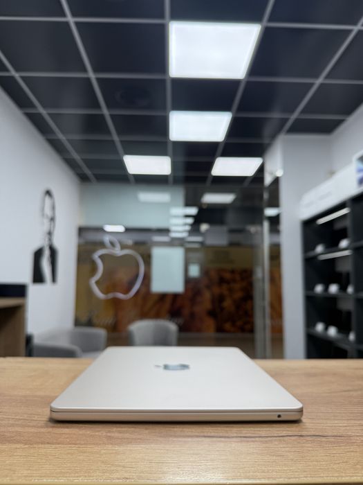 Новий! М2 • 16Gb • 256gb •100% Macbook Air 13 2022(2025) • Гарантія M2