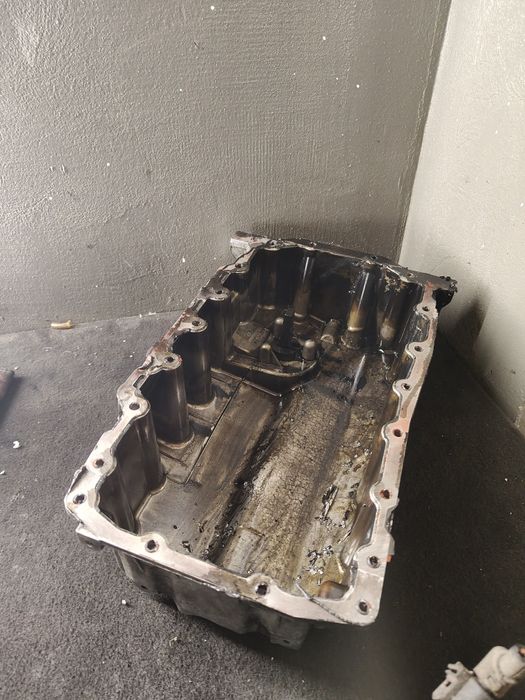 Czujnik miska olejowa volkswagen passat B6 Turan golf 5 a3 bmp