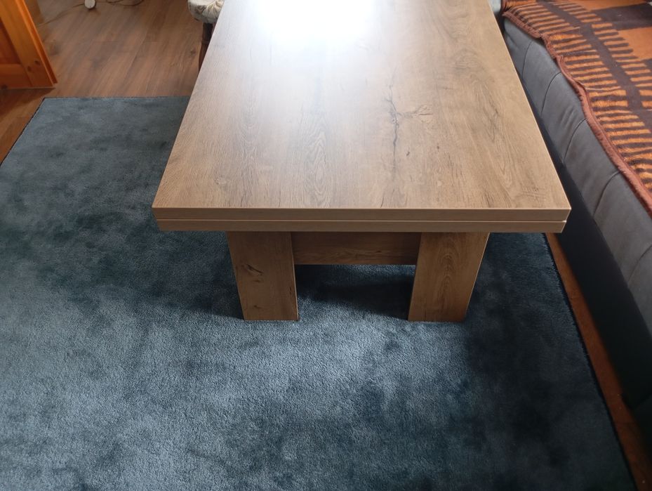 Dzień dobry mam na sprzedaż ławostół w bardzo dobrym stanie