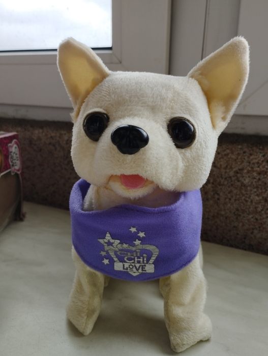 Дитяча інтерактивна іграшка