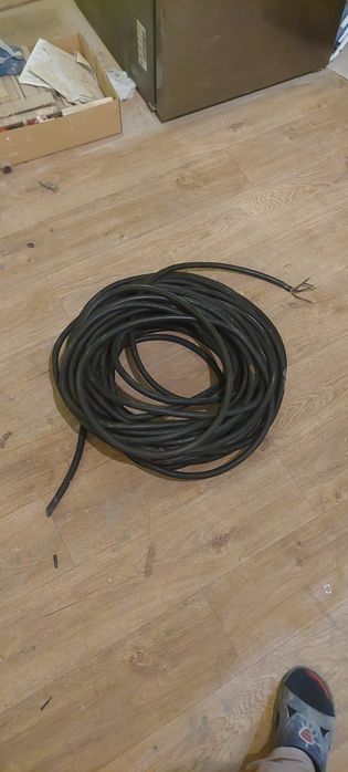Kabel siłowy 4x2,5