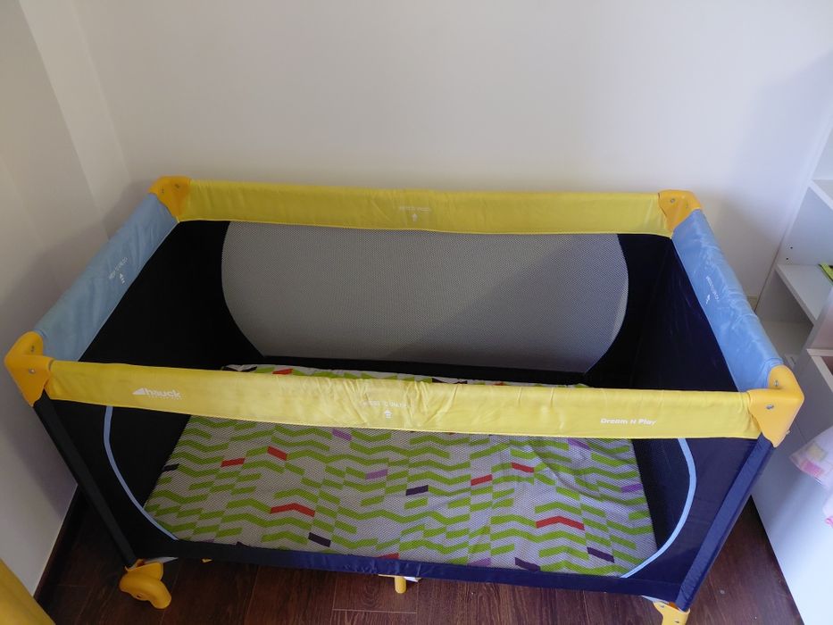 Cama de viagem para bebés