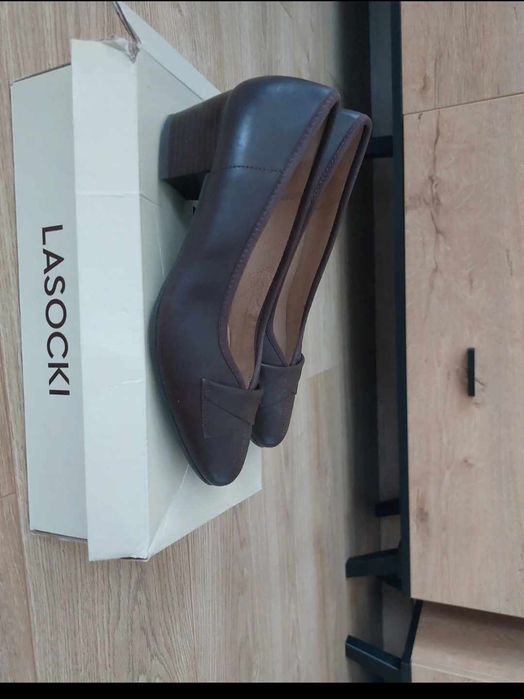 Czółenka skórzane brązowe rozmiar 38 Lasocki
