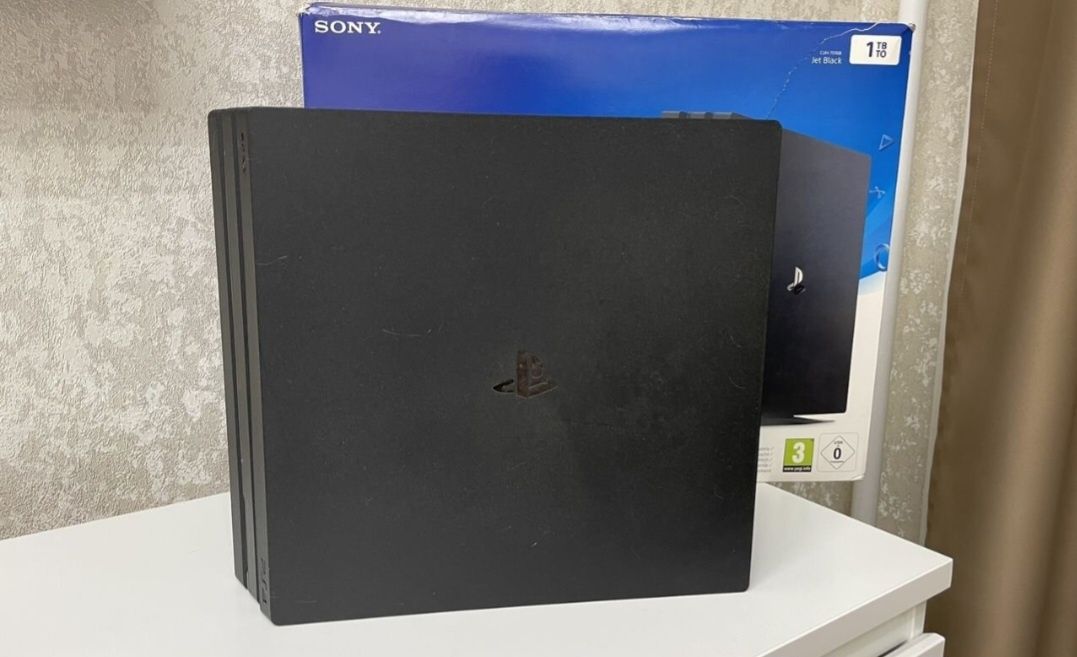 Sony PS4 pro 1tb Fifa 24 диск: 4 200 грн. - Приставки Сарни на Olx