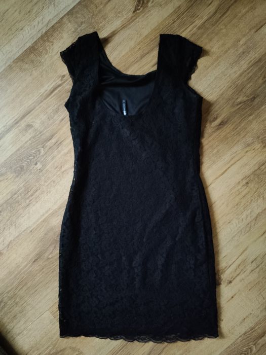 Sukienka mini czarna