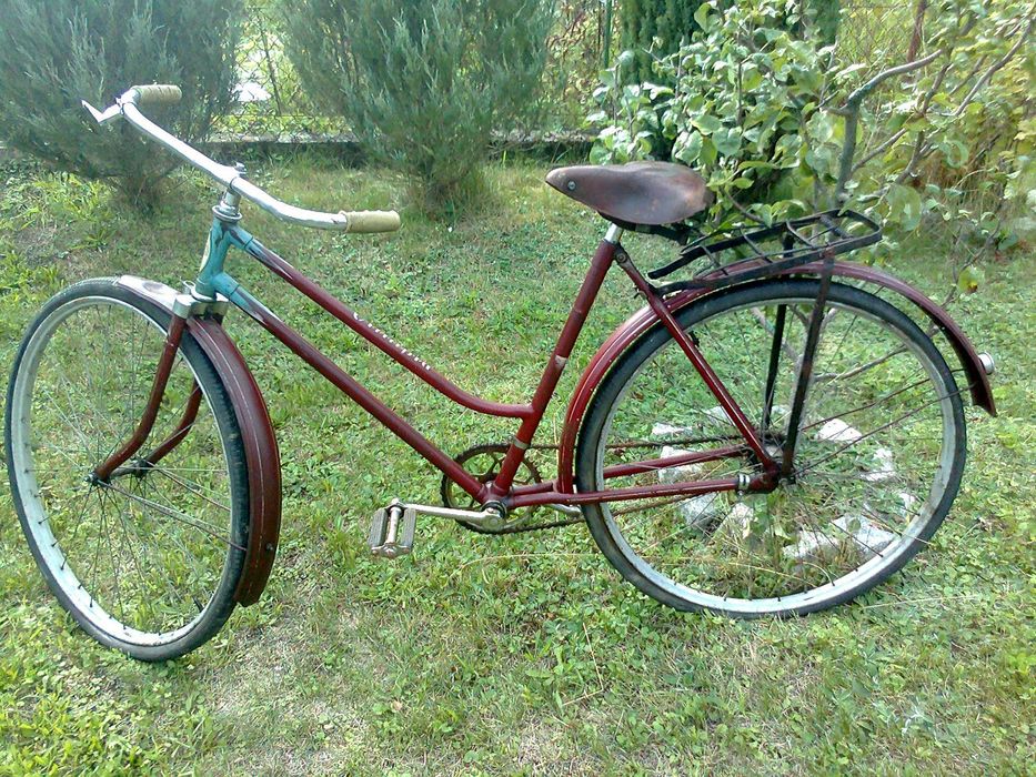 mam do sprzedania kilkanaście rowerów z lat 70, 80, polskie PRL